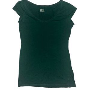 🤑5/$25🤑 Green Short Sleeve T-Shirt